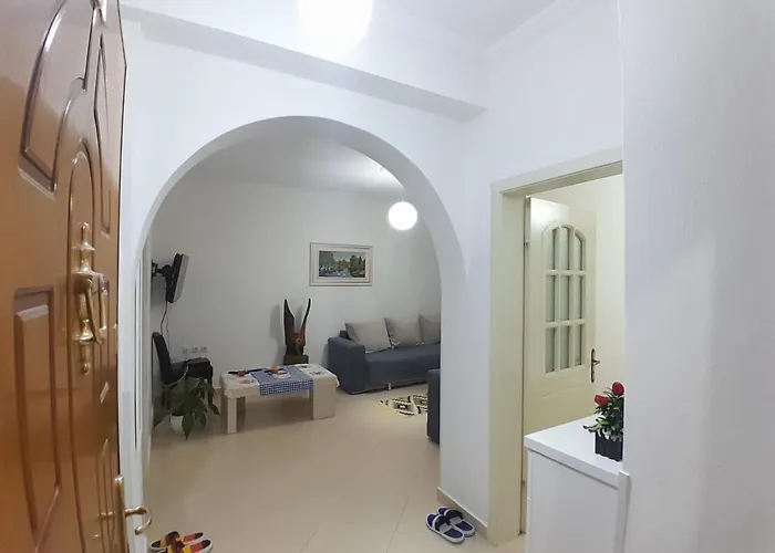 Taverna Laberia 3 Apartmán Gjirokastër