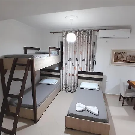 Apartment Taverna Laberia 3 Gjirokastër